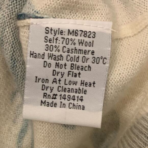EUC Johnny Was Anahi Printed Pullover Blouse Cream Blue Size Medium - Picture 7 of 7